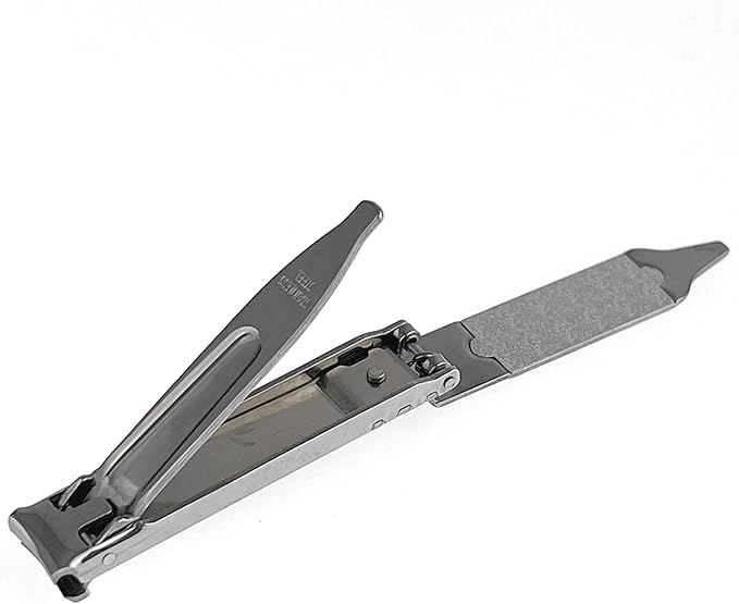 Green Bell Takumi No Waza 4 Piece Set Grooming Kit Nail Care Tools with Travel Case for Men Women Manicure Pedicure Nail Clippers Made in Japan (G-3105)