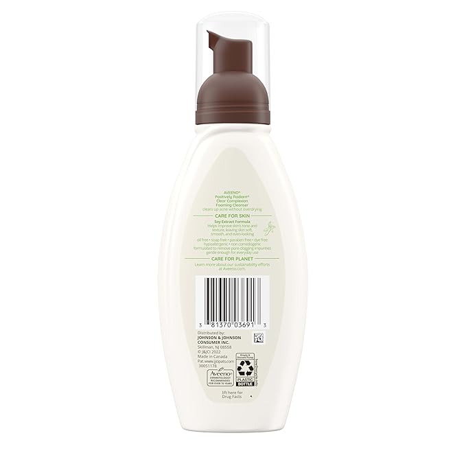 Aveeno Clear Complexion Foaming Oil-Free Facial Cleanser with Soy Extract & 0.5% Salicylic Acid, Acne Treatment Face Wash for Acne-Prone Skin, Sulfate-Free & Hypoallergenic, 6 fl. oz