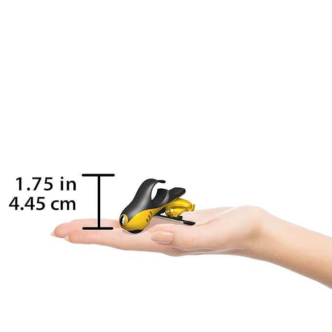 Moto Men's Head Shaving Starter Kit with HeadSlick Shaving Cream, Shaving Razor, Blade Refills (8 ounce HeadSlick)