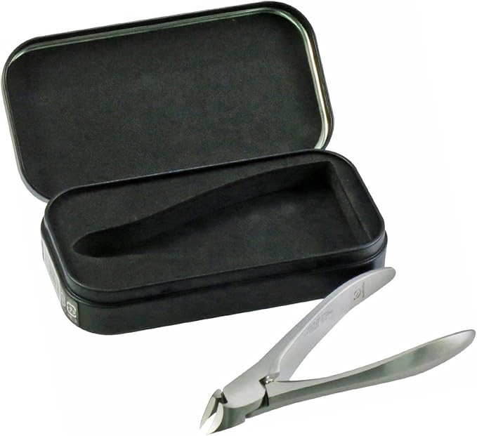 Suwada.l Classic Nail Clippers (With Storage Case) Made in Japan