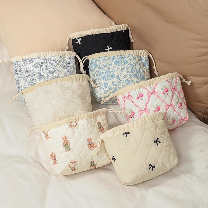 Cotton Quilted Drawstring Makeup Bag with Canvas Lining,Coquette Aesthetic Cute Travel Toiletry Bag,Drawstring Gift Bag for Women and Girls(06Black Bows)