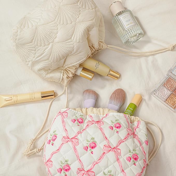 Cotton Quilted Drawstring Makeup Bag with Canvas Lining,Coquette Aesthetic Cute Travel Toiletry Bag,Drawstring Gift Bag for Women and Girls(03Pink Bows)