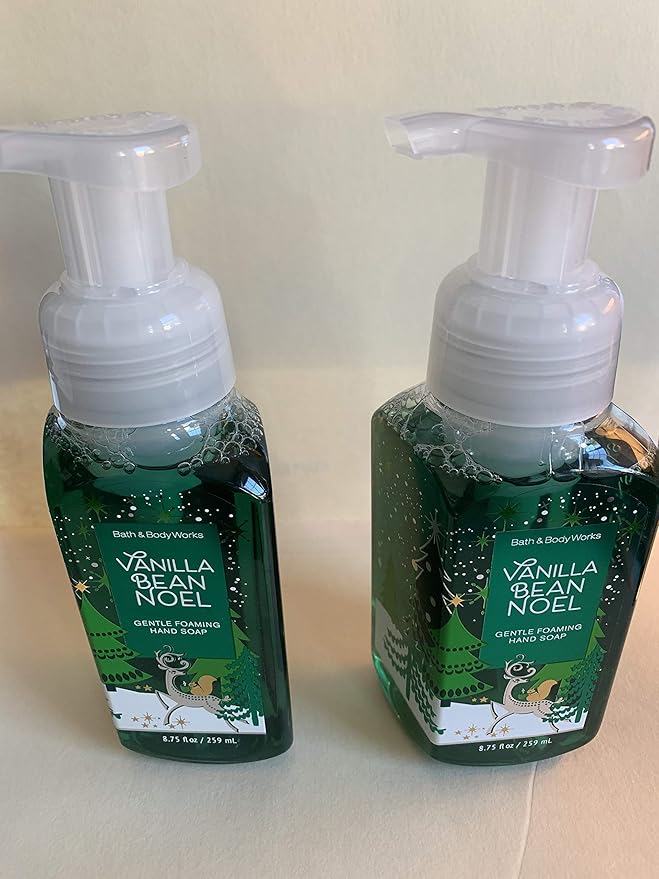 Bath & Body Works Vanilla Bean Noel Hand Soap - Pack of 2 Gentle Foaming Holiday Hand Soaps Limited Edition for 2016