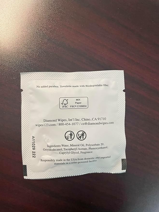 La Fresh Hotel Premium Paraben-Free Makeup Remover Wipes - White, Light Flora Scent 8x6" Wet Wipes - 50 Wipes, Travel Essentials