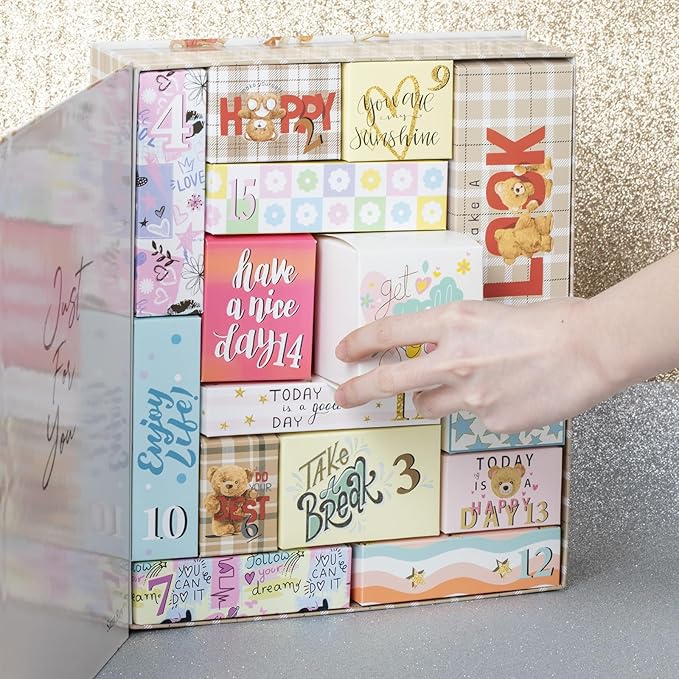 Mother's Day Gifts Luxury Surprise Bath & Body Box Beauty Advent Calendar, 17-Pcs Spa Gift Set with Hand Creams, Mask Gift Basket for Women Beauty Bath surprise box for adults Teens Girls