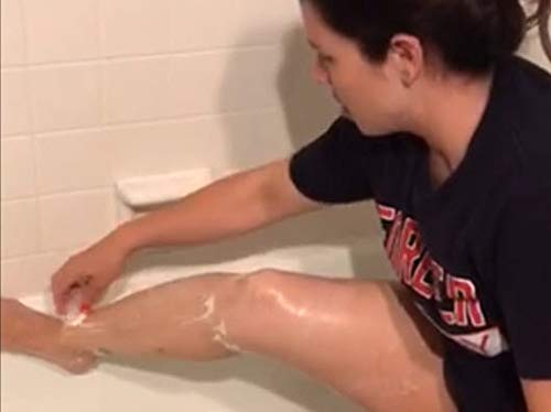 2x Classic Omnishaver - Pink - The Fastest Way to Shave Head, Legs, Arms, Body|An Alternative to Disposable Shaving Razors Self Cleans & Strops During Use with Durable Blade|Bald Head Shaver for Women