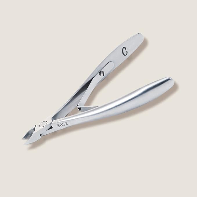 LUCANUS C type Cuticle Cutter Stainless Steel Cuticle Nippers with Hand-Sharpen Blades Cuticle Clippers for Nail Care Pedicure Manicure Nail Tools (Silver)