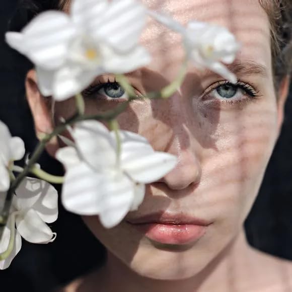 AVON Haiku Eau de Parfum, 1.7 fl. oz. – Fresh Floral Harmony, Calming & Serene Fragrance Inspired by Japanese Garden, Perfect for Finding Your Zen