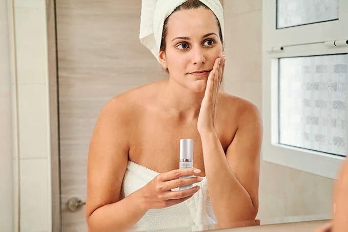 Best Acne Treatment for Face with Vitamin C for Men & Women. Use Acne Spot Treatment for Face for a Clear & Fresh Skin without Breakouts, Redness, Blemishes or Acne Scars. Results in 4 Weeks - 1 Fl Oz