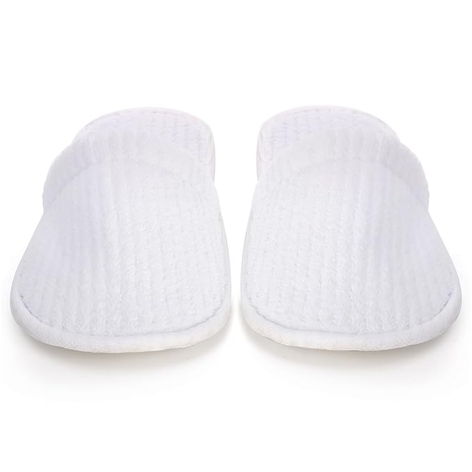 Frcctre 20 Pairs White Disposable Slippers, Closed Toe Soft Coral Fleece SPA Slippers for Women and Men, Comfortable Non-Slip Disposable Slippers for Travel Guests Hotel Home Salon