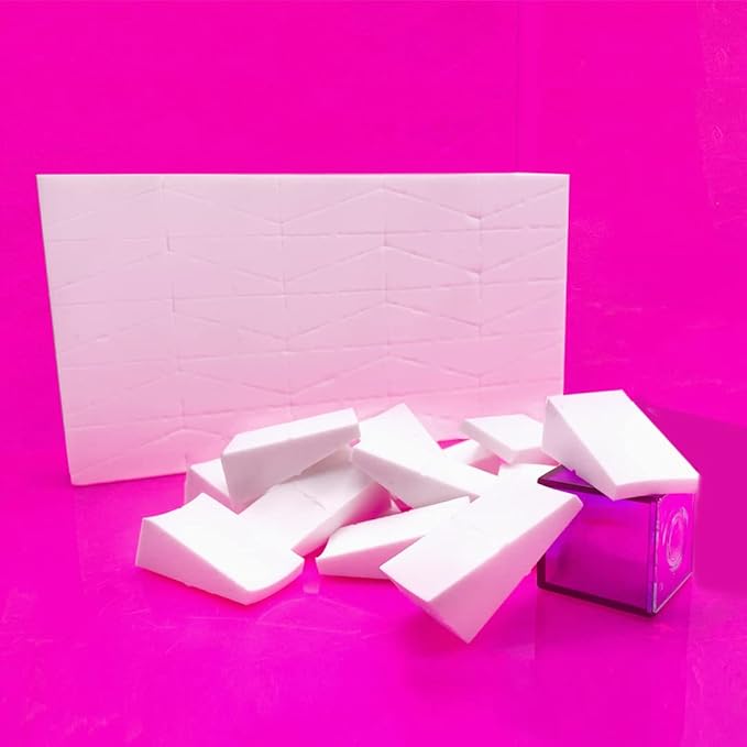 Artist's Choice Makeup Sponge Mini Applicator Wedges, Triangle Cosmetic Sponges For Foundation, Blush, Eye Shadow, Crisp Edges for Control, Blending and Smoothing, Disposable, Latex Free, 500 Pack