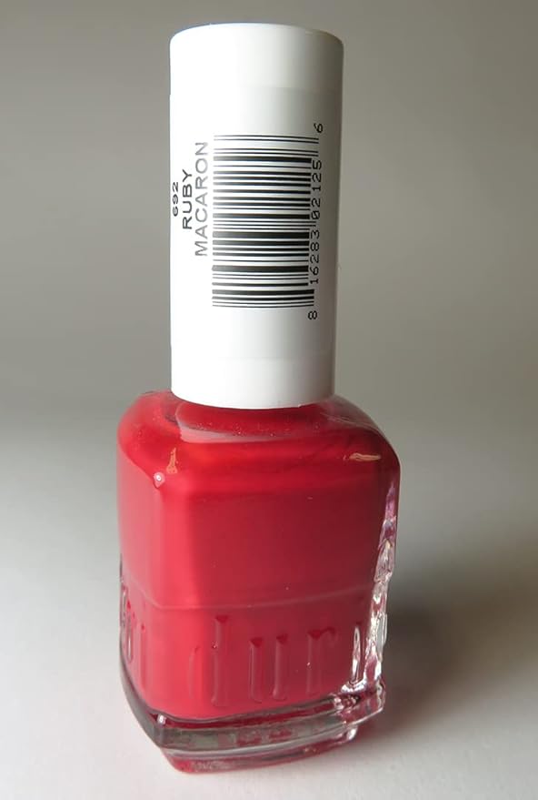 duri Nail Polish, 692 Ruby Macaroon, Classic Red Lacquer, Glossy Finish, Full Coverage, Quick Drying, 0.45 Fl Oz