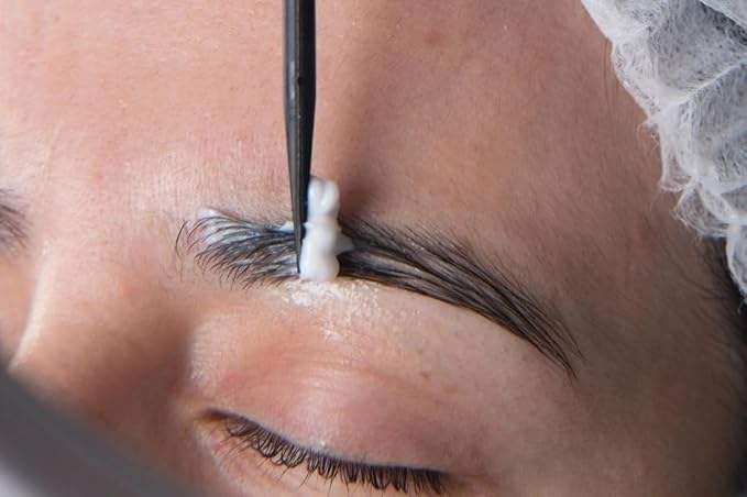 J. Denis Eyebrow Design Kit - Eyebrow Makeup Kit - Natural - 4 Brushes - 30 Applications