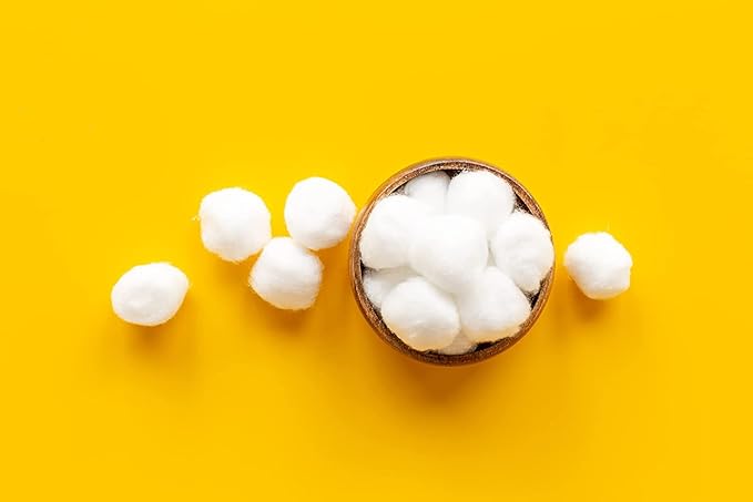 DecorRack 100 Count [Large Size] Cotton Balls, 100% Pure Cotton for Nail Polish and Make-Up Removal, Applying Oil Lotion or Powder, Perfect for Multi-Purpose Use, Soft and Absorbent (100 Count)