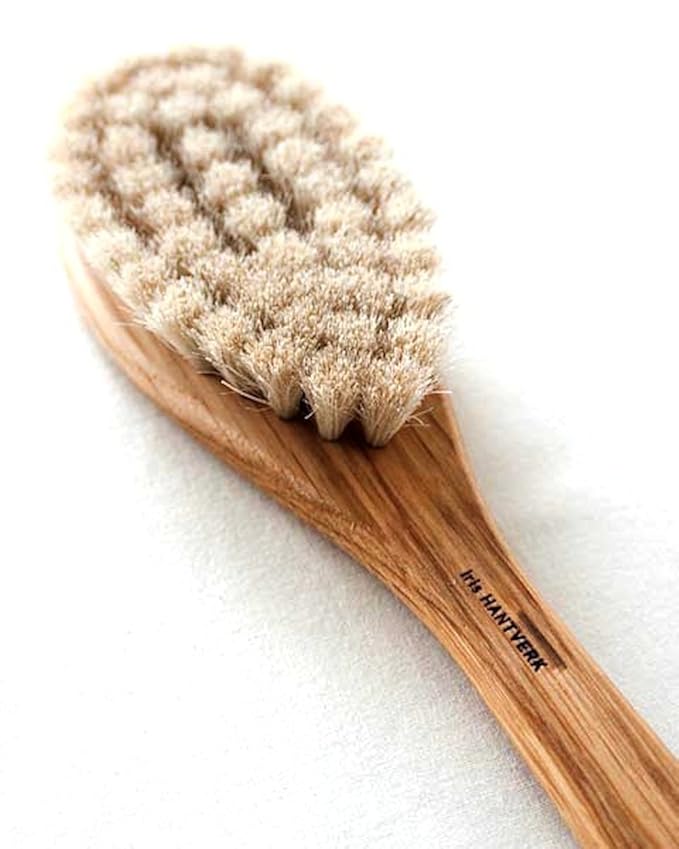 IRIS Horsehair Oak Bath Brush - Gentle Cleansing - Bath & Body
