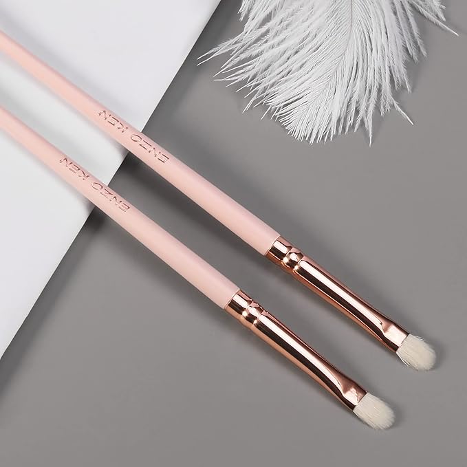 Natural Goat Hair Eye Shadow Brush, Eye Detail Brush, Small Smudge Eyeshadow Brush, Mini Eye Smudge Brush, Single Natural Hair Makeup Brush, Corner Eyeshadow Brush, Eyeshadow Blending Brush.