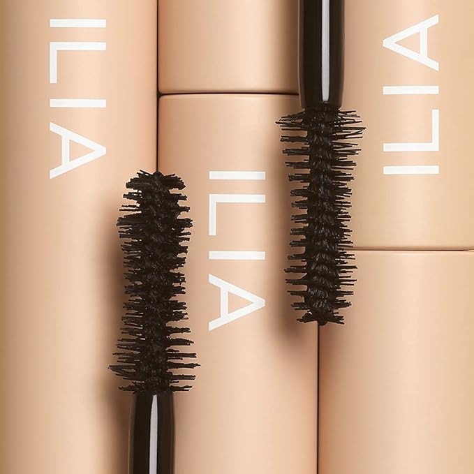 ILIA - Fullest Volumizing Mascara | Non-Toxic, Vegan, Cruelty-Free, Smudge + Flake-Free, Safe For Sensitive Eyes, For Fuller, Thicker, & Healthier Lashes (Full Size, 0.32 fl oz | 9.5 ml)