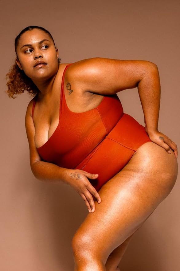 The Golden Guard Sunscreen - Reef-safe tinted Sun screen for Body - Browning Broad Spectrum Spf 30 Sun block - sun tanning lotion alternative that protects, Hydrates, and moistures your skin 5.5 Fl Oz