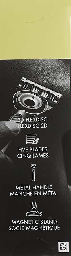 Gillette Labs Mens Razor with Exfoliating Bar, Shaving Kit for Men, Includes 1 Handle, 2 Razor Blade Refills, 1 Premium Magnetic Stand