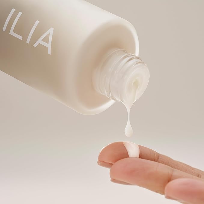 ILIA - The Base Face Milk Essence + Lightweight Moisturizer | Non-Toxic, Vegan, Cruelty-Free, Clean Makeup (Travel Size, 1 fl oz | 30 ml)