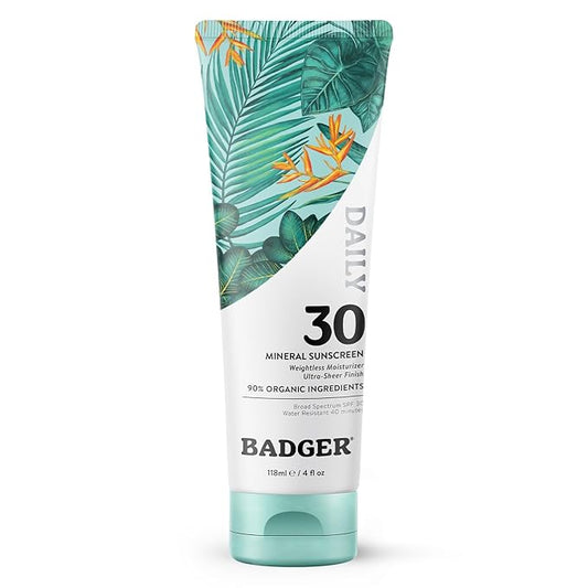 Badger Mineral Daily Sunscreen with Zinc Oxide, Organic Moisturizer with SPF 30, Hydrating Everyday Lotion, Vegan, Gluten Free & Unscented Body Sunscreen, 4 fl oz