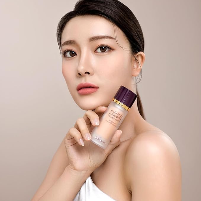 Velvet Makeup Foundation 30ml, Light Beige for Fair to Light Skin - Korean Skincare & Makeup, Long Lasting Base with Natural Matte Finish, Weightless Texture, Skin-Enhancing (Light Beige)