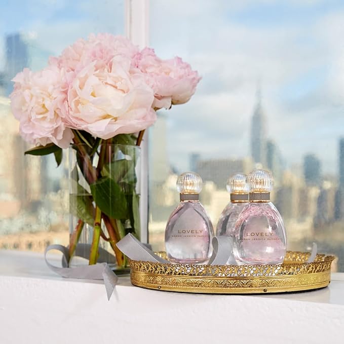 Lovely by Sarah Jessica Parker for Women 3.4 oz Eau de Parfum Spray