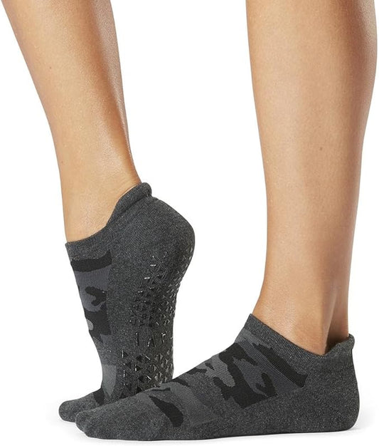 TAVI Women’s Savvy Grip Socks - Pilates for Women, Slipper, Yoga, and Ballet, Barre