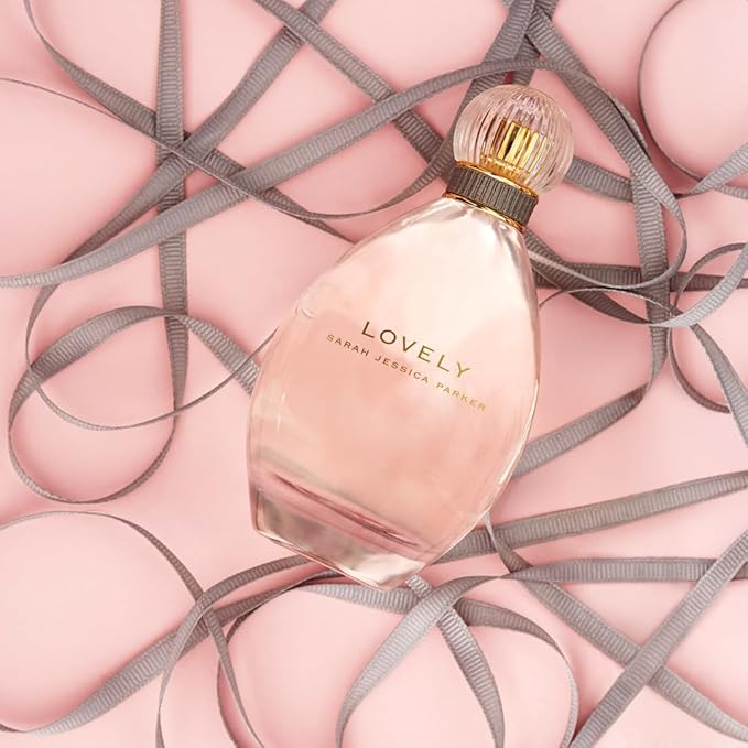 Lovely by Sarah Jessica Parker for Women 3.4 oz Eau de Parfum Spray