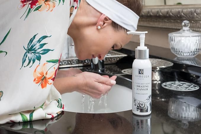 Organic Face Wash For Women & Men – Beauty Control with Anti-Aging Hydrating Facial Foaming Cleanser. 98% Natural Gel - Gentle, Pore Refining & Moisturizing Way To Clean, Renew & Soothe Dry Skin Daily