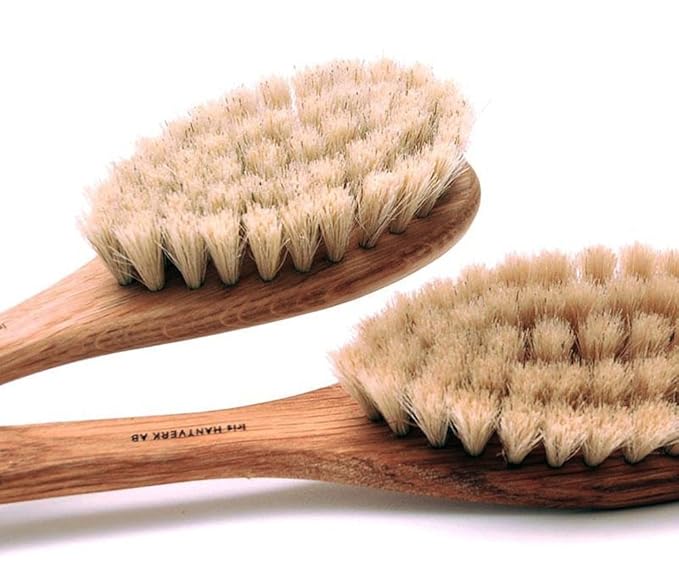 IRIS Horsehair Oak Bath Brush - Gentle Cleansing - Bath & Body