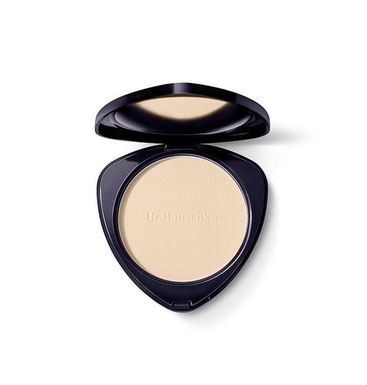 Dr. Hauschka Compact Powder 00, Translucent, Natural, Mineral, Set & Mattify, Touch-up, Silky Finish, for All Skin Tones, 0.28 oz