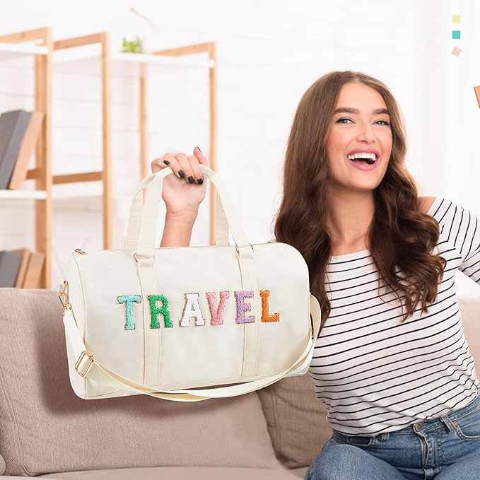 2 Pcs Preppy Chenille Letter Duffle Bag and Makeup Pouch, Travel Tote Bag Cosmetic Zipper Patch Makeup Bag (Nude)