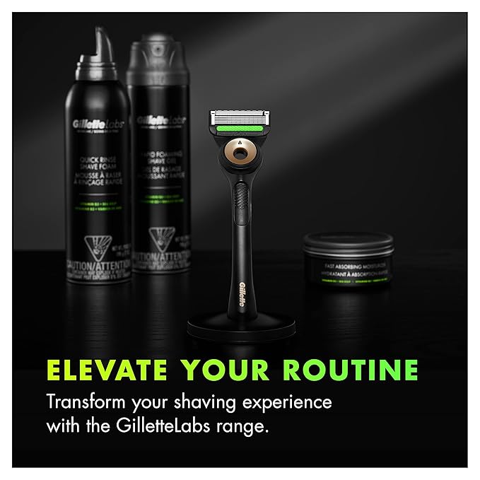 Gillette Labs Men's Razor with Exfoliating Bar, Shaving Kit Includes 1 Handle, 2 Razor Blade Refills, 1 Premium Magnetic Stand, Black and Gold
