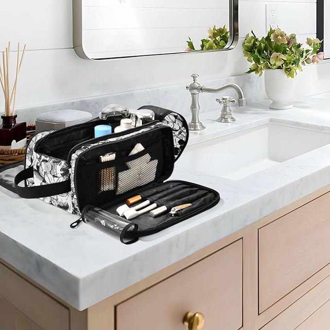 MNSRUU Travel Makeup Bag, Goth Skull Makeup Bag - Large Capacity Cosmetic Bag Organizer, Portable Toiletry Bag for Travel Size