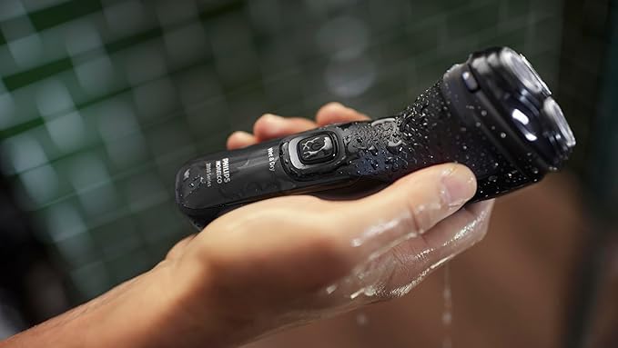 Philips Norelco Shaver 2400 Series, Wet and Dry Electric Shaver, Pop-up Trimmer, P-Cap, Deep Black, Model X3001/90