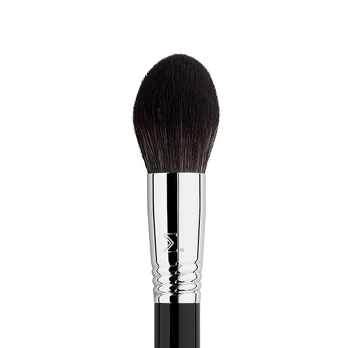 Sigma Beauty F29 HD Bronzer Brush – Tapered Makeup Brush with Ultra-Soft Synthetic Fibers for Flawless Application, Perfect for Bronzer, Setting Powder & All-Over Powder