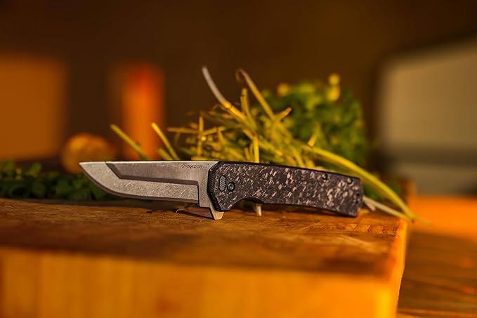 OUTDOOR EDGE Razor VX5 | Replaceable Blade EDC Folding Pocket Knife | 3" Blade, Ceramic Ball Bearings, Carbon Fiber Handle, Reversible Pocket Clip | Outdoor, Camping, Survival, Utility