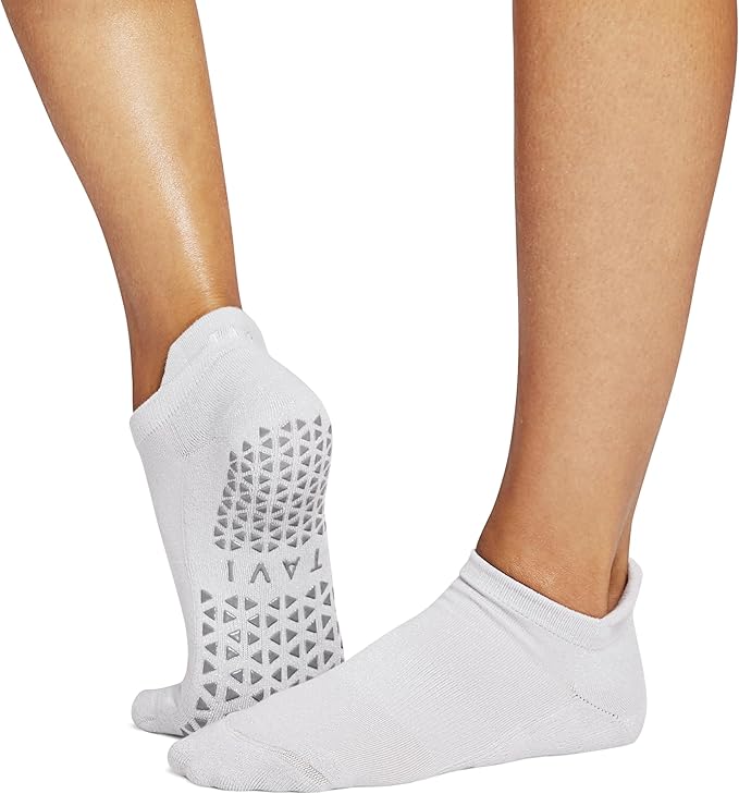 TAVI Women’s Savvy Grip Socks - Pilates for Women, Slipper, Yoga, and Ballet, Barre