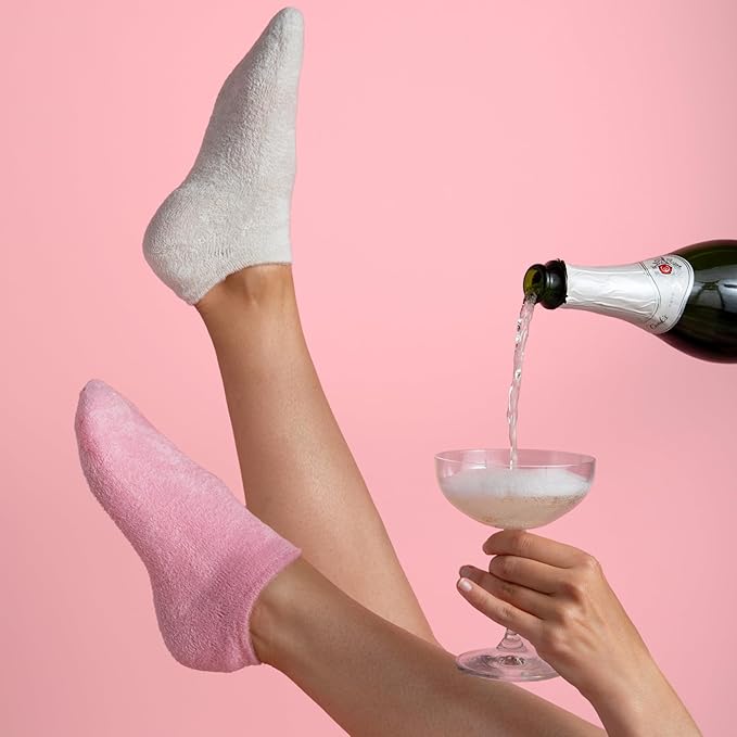 Barefoot Scientist Sleep On It Overnight Moisturizing Gel Socks, Nourish Your Feet, Sip Back & Relax, Pink and Champagne, 2 Pack