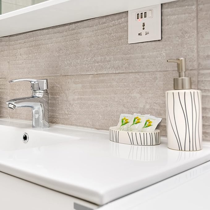 Tulip 204 Count Travel/Spa Facial Body Soap 0.7 Ounce Hotel Size In Bulk Individually Wrapped Scented With A Fresh Fragrance