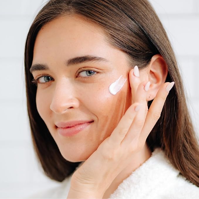 Tree of Life Beauty Vitamin C Brightening Complete (Pack of 5) Serum (1 Oz), Moisturizer Cream (1.7 Oz), Eye Gel (0.5 Oz), Toner (4 oz), Cleanser (4 oz), Renewing Face Dermatologist Tested Skin care