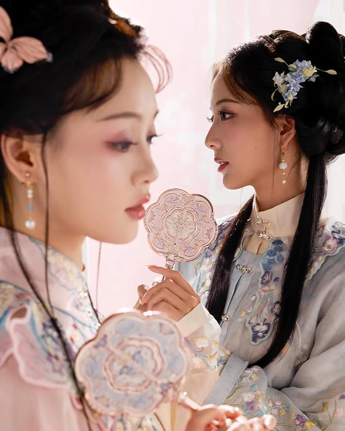 Flower Knows Butterfly Cloud Collar Hand Mirror,Portable Vintage Handheld Mirror,Durable Metal Mirror,Cute & Aesthetic Princess Mirror,with Long Handle for Easy Holding,Gift for Girls(Lotus Pink)