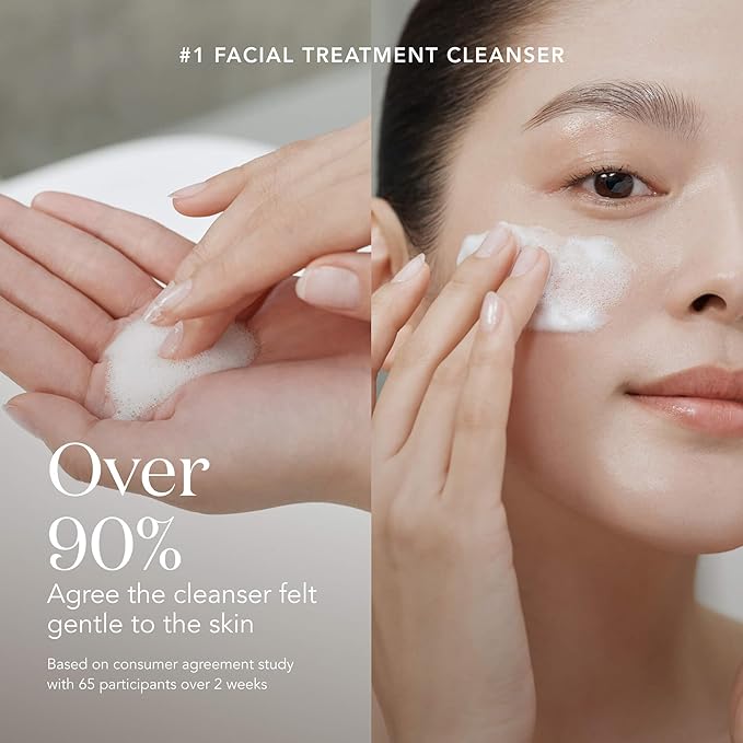 SK-II Ultimate Aura Skincare Kit - Radiance-Boosting Skincare Gift Set with Travel & Full Size Products - Kit Includes Full Size Facial Treatment Essence, Mini Cleanser & Mini Essence Serum (3 Count)