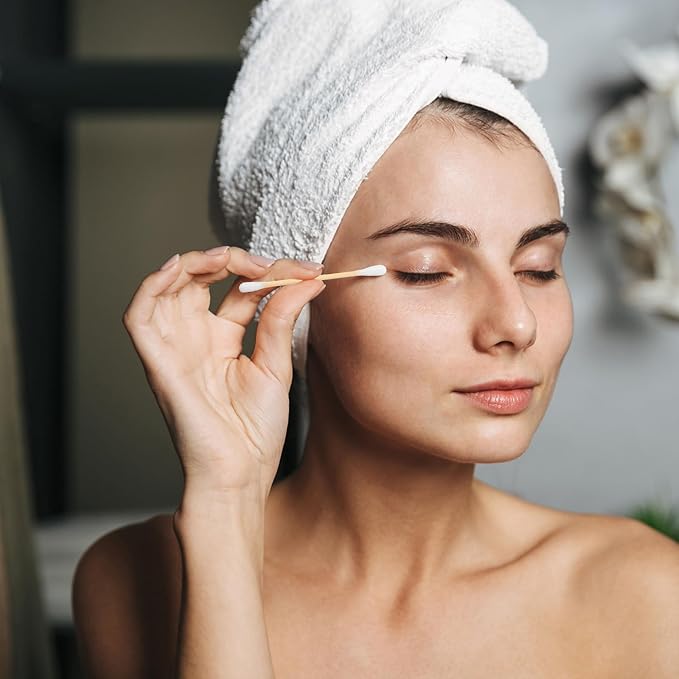 1000 Cotton Swabs Travel Size Individually Packaged Double Headed Cotton Swabs and 200 Compressed Towels Portable Disposable Mini Compressed Towels Suitable for Travel Hotel Makeup Care