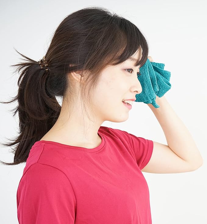 Utopia Towels 12 Pack Premium Wash Cloths Set, 12 by 12 Inches, 100% Cotton Ring Spun, Highly Absorbent and Soft Feel Essential Washcloths for Bathroom, Spa, Gym, and Face, Burgundy