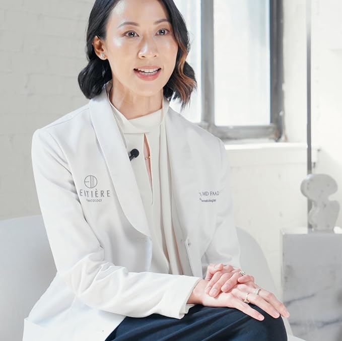 OHUI Miracle Toning Glow Serum | Travel Size 20ml | Vitamin C Face Serum | Hyperpigmentation Treatment | Glowing Skin | Dullness| Hyaluronic Acid, AHA, PHA, Niacinamide | Korean Skin Care | Essence