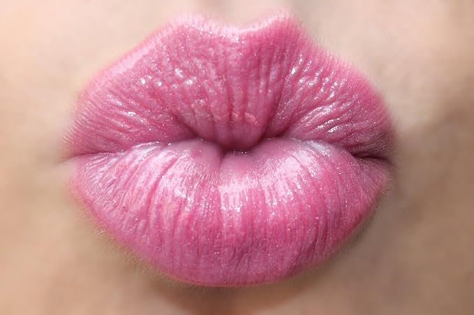 Repechage Perfect Skin Conditioning Lip Gloss - 1 Tube with Wand Applicator (Rockstar)