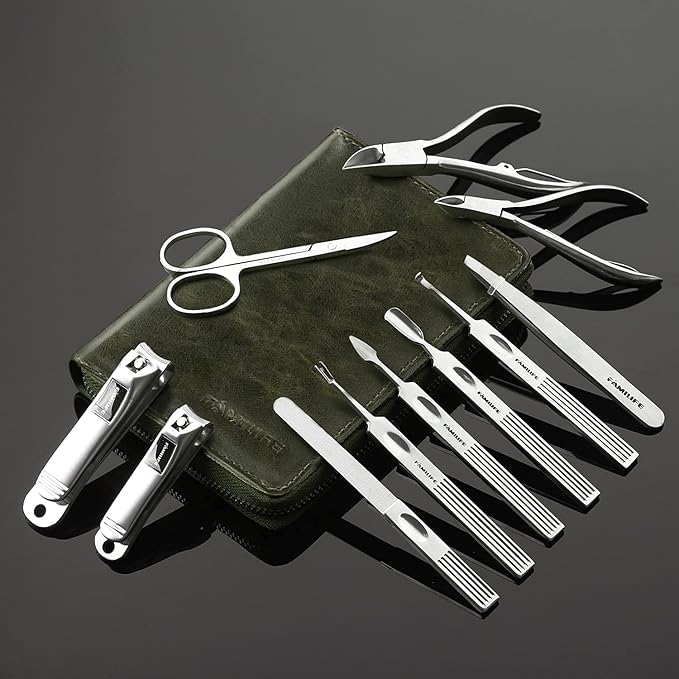 FAMILIFE Manicure Set, Nail Kit 11 in 1 pedicure kit Stainless Steel Mens Manicure Kit Leather and Gifts for Men, and 16pcs Manicure Set Nail Clippers Pedicure Kit Manicure Kit Nail Clipper Set