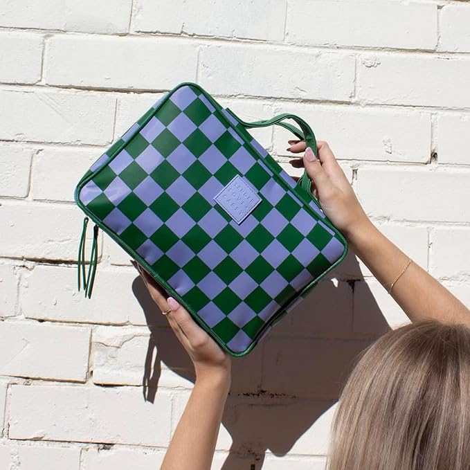 Green Gambit Checkered Hanging Travel Bag, Toiletry Bag, Makeup Bag for Women, Portable Water-resistant Small Travel Bag for Toiletries & Cosmetic Essentials